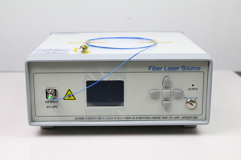 974nm 1000mW Fiber Coupled Pump Laser High Power SM Fiber Laser System Benchtop FL-974-1000-SM-B